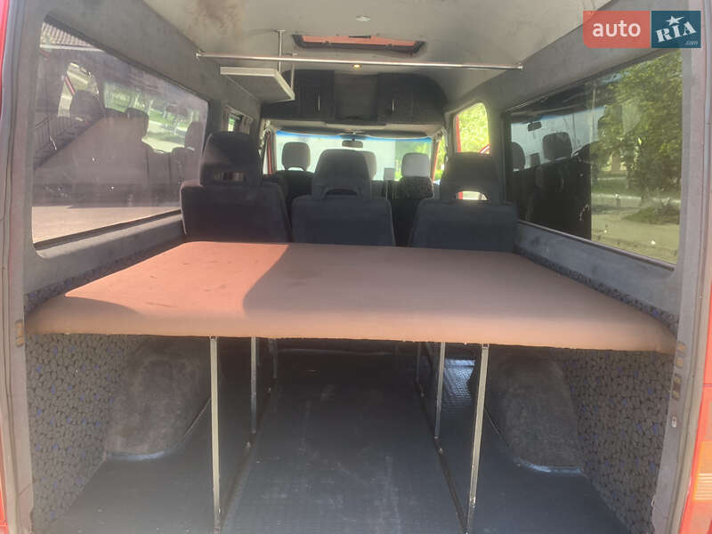 Вантажопасажирський фургон Volkswagen LT 1998 в Хотині