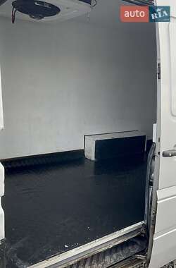 Грузовой фургон Volkswagen LT 2004 в 