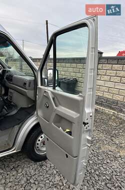 Грузовой фургон Volkswagen LT 2004 в 