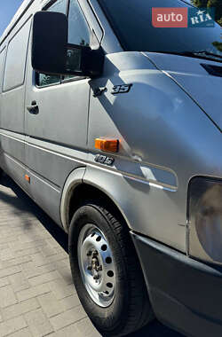 Вантажний фургон Volkswagen LT 2006 в 