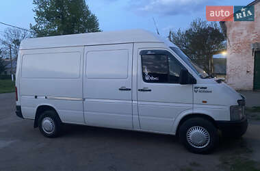 Грузовой фургон Volkswagen LT 2004 в 