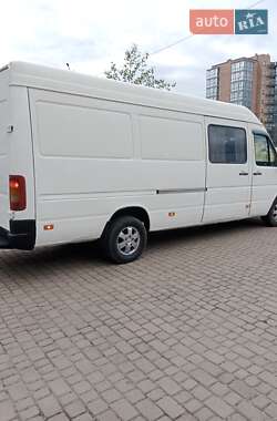 Грузопассажирский фургон Volkswagen LT 2006 в 