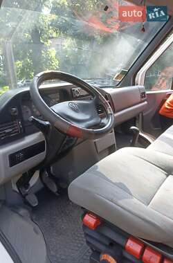 Грузовой фургон Volkswagen LT 2006 в 