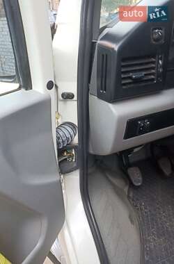 Грузовой фургон Volkswagen LT 2006 в 