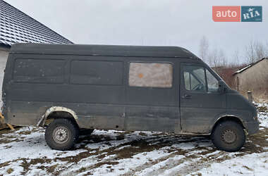 Грузовой фургон Volkswagen LT 2003 в 