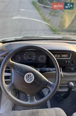 Вантажний фургон Volkswagen LT 2003 в 