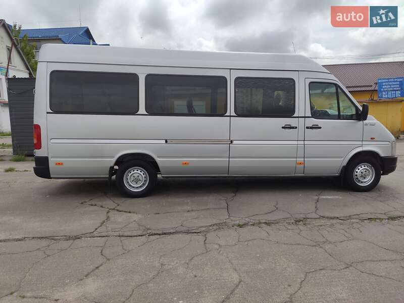 Микроавтобус Volkswagen LT 2006 в Ровно