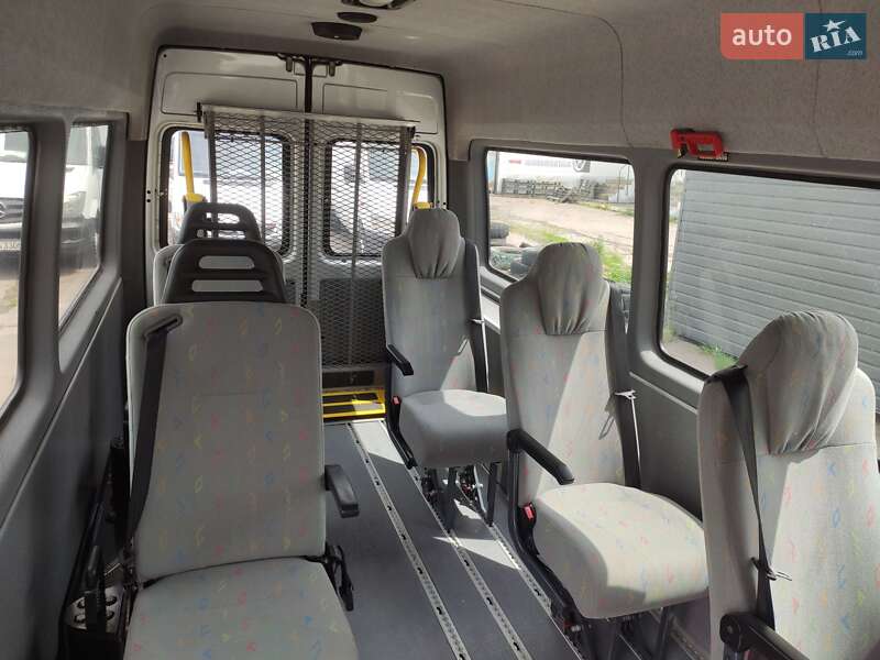 Микроавтобус Volkswagen LT 2006 в Ровно