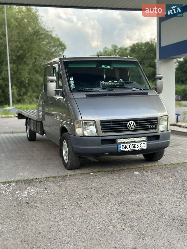 Автовоз Volkswagen LT 2002 в Дубно