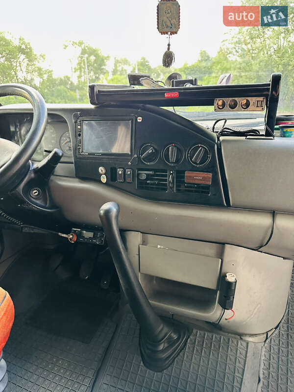 Автовоз Volkswagen LT 2002 в Дубно