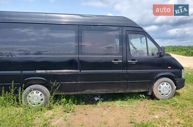 Микроавтобус Volkswagen LT 2004 в Новояворовске