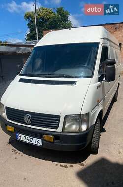 Вантажний фургон Volkswagen LT 2004 в Лубнах