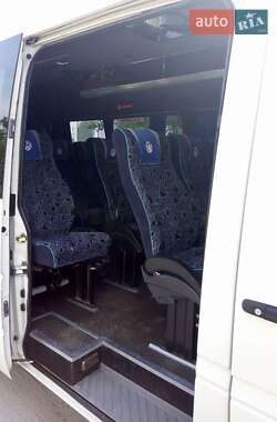 Микроавтобус Volkswagen LT 2000 в Львове