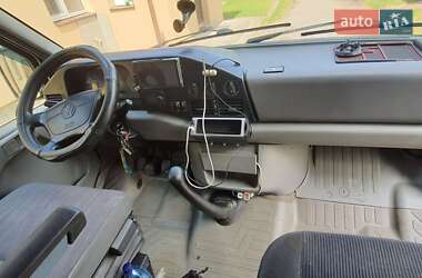 Грузопассажирский фургон Volkswagen LT 2002 в 