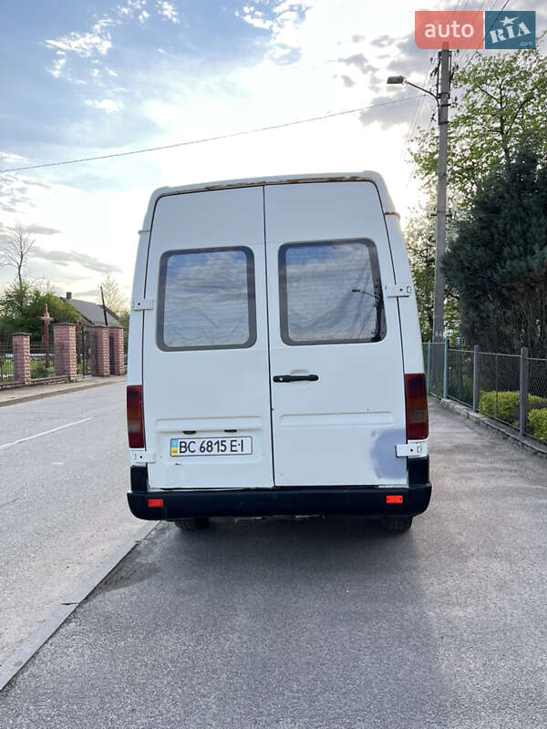 Вантажний фургон Volkswagen LT 1997 в Дрогобичі