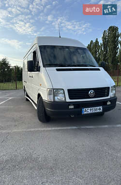 Грузопассажирский фургон Volkswagen LT 2003 в Луцке