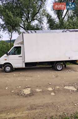 Грузовой фургон Volkswagen LT 2004 в Львове