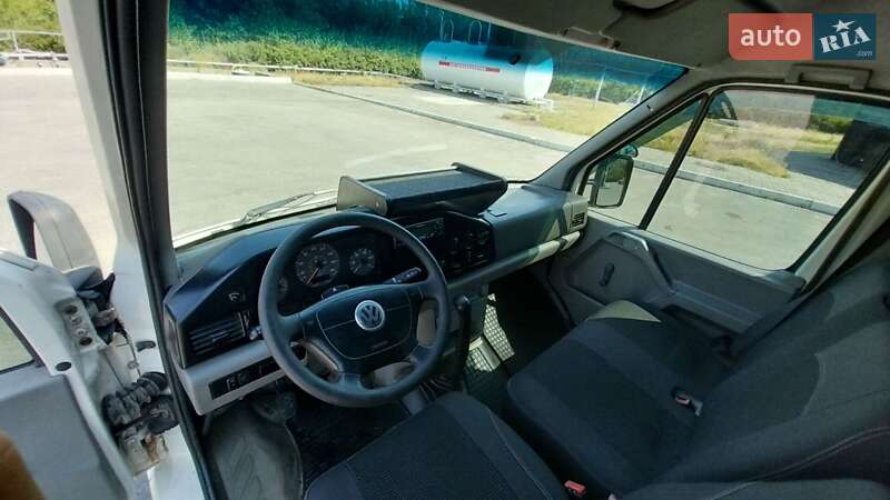 Грузовой фургон Volkswagen LT 2003 в Днепре