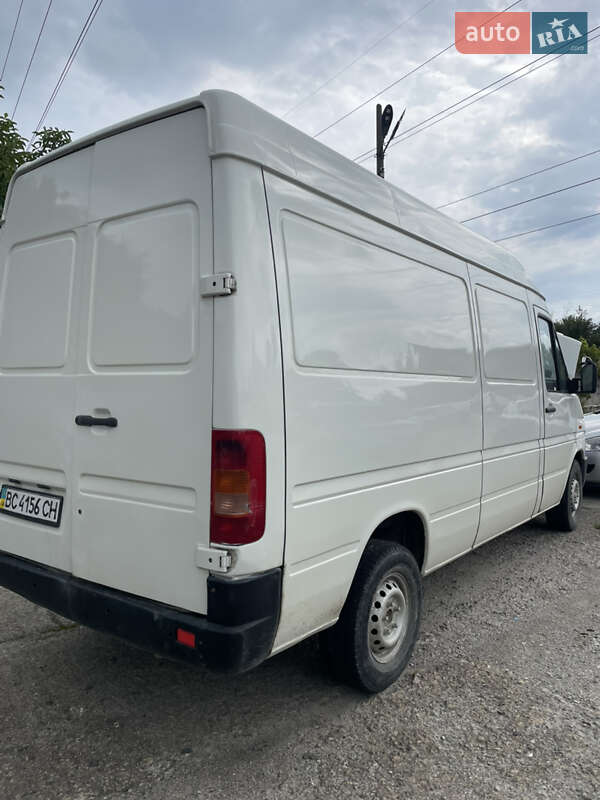 Вантажний фургон Volkswagen LT 2004 в Львові фото 3 Вантажний фургон Volkswagen LT 2004 в Львові