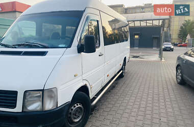 Грузопассажирский фургон Volkswagen LT 2002 в Кривом Роге