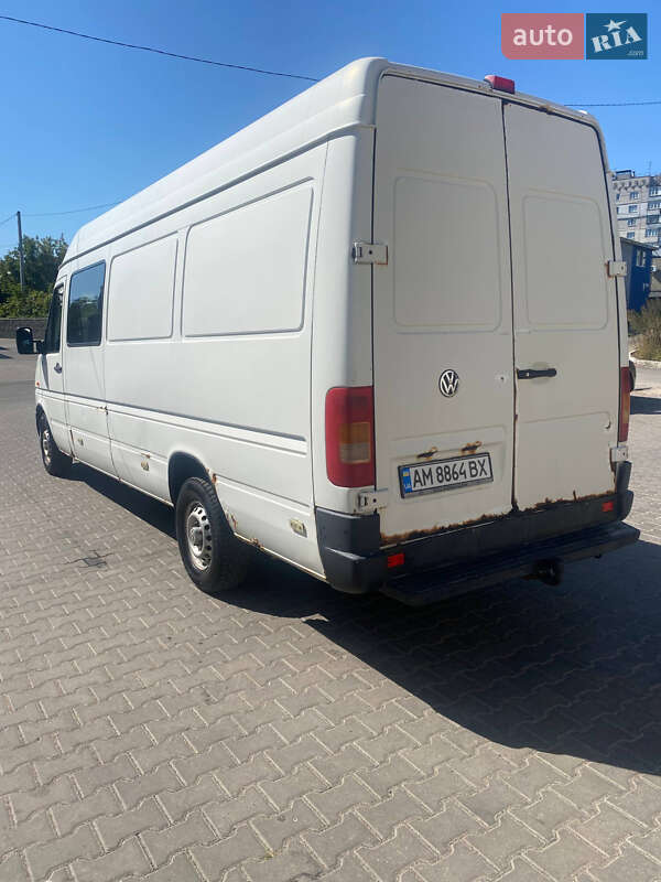 Мікроавтобус Volkswagen LT 2004 в Житомирі