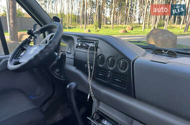 Грузовой фургон Volkswagen LT 2004 в 
