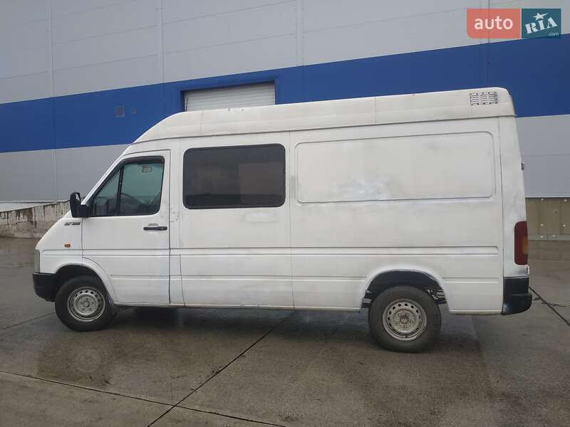 Грузовой фургон Volkswagen LT 2006 в Броварах