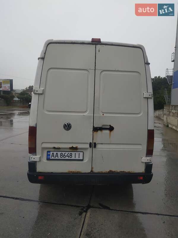 Грузовой фургон Volkswagen LT 2006 в Броварах