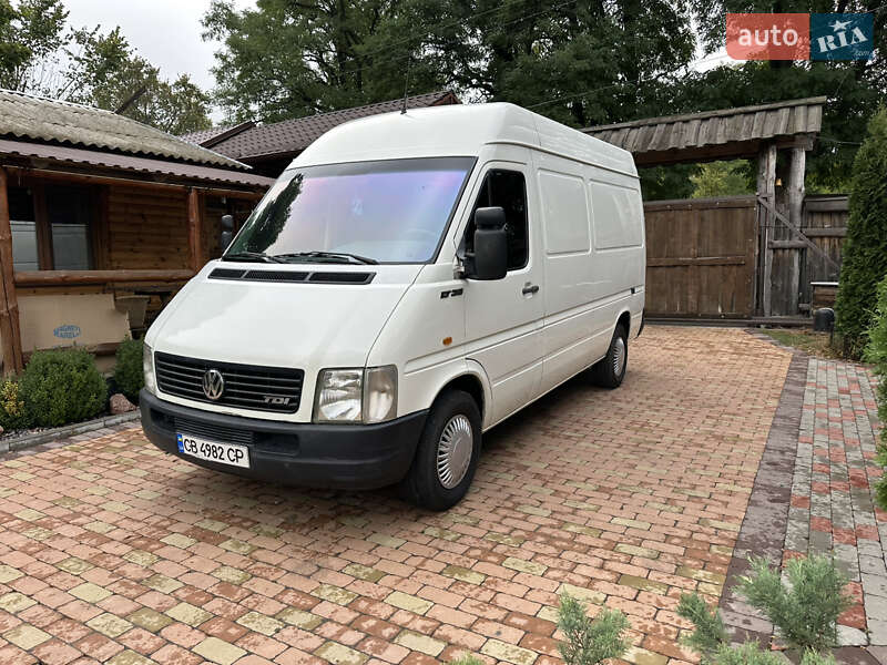 Вантажний фургон Volkswagen LT 2006 в Києві