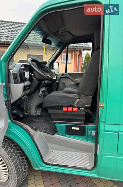 Эвакуатор Volkswagen LT 2001 в 