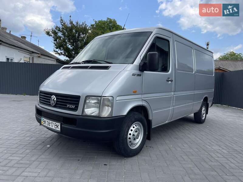 Вантажний фургон Volkswagen LT 2006 в Рівному