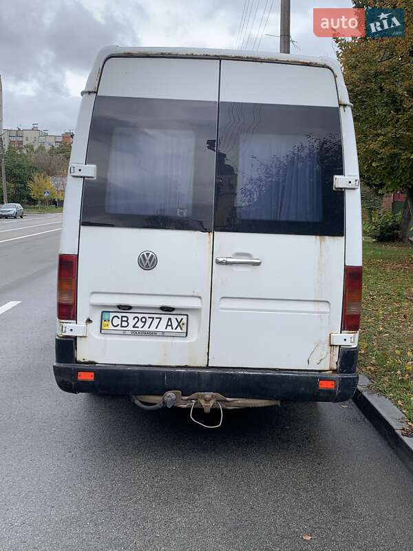 Грузовой фургон Volkswagen LT 2000 в Чернигове
