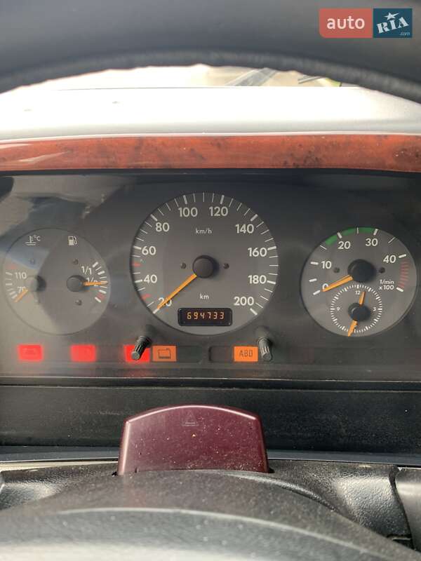 Грузовой фургон Volkswagen LT 2000 в Чернигове