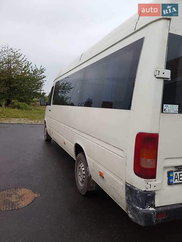 Приміський автобус Volkswagen LT 2001 в Тернополі