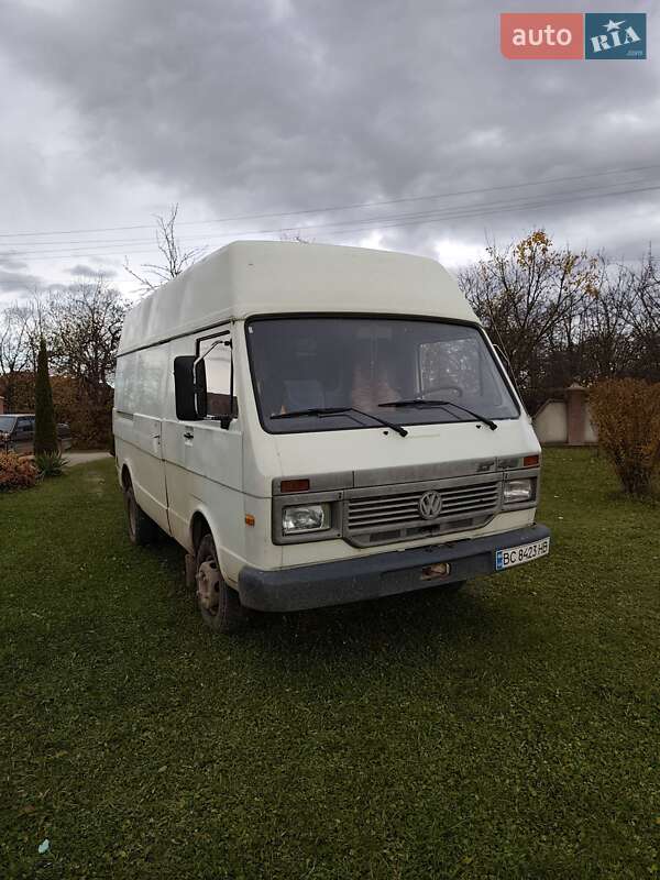 Вантажний фургон Volkswagen LT 1994 в Коломиї