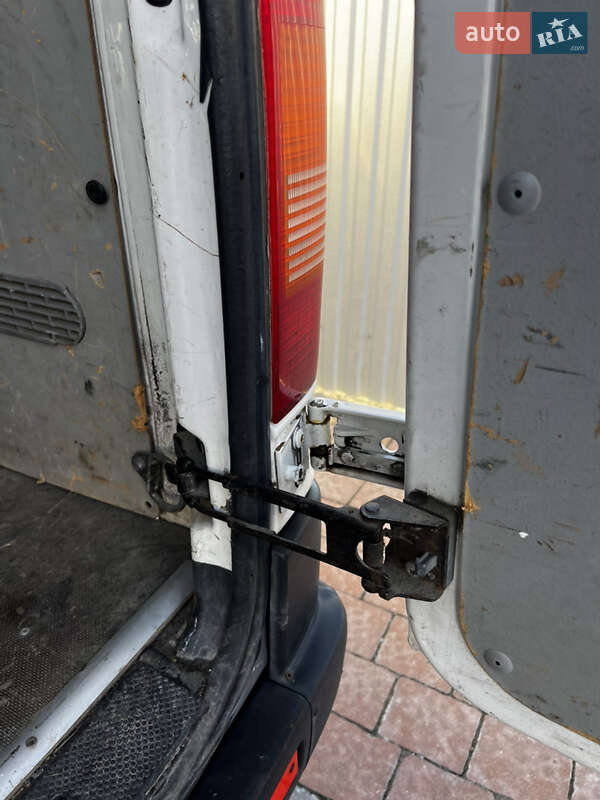 Грузовой фургон Volkswagen LT 2005 в Коломые