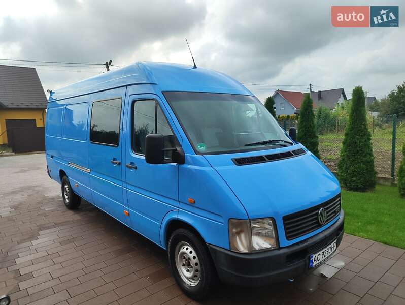 Вантажний фургон Volkswagen LT 2006 в Луцьку