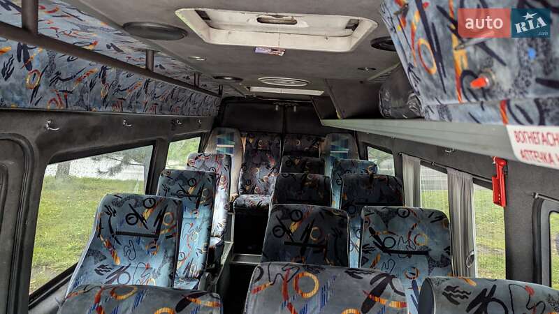 Микроавтобус Volkswagen LT 2000 в Ровно