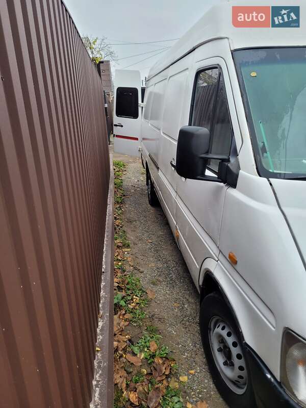 Микроавтобус грузовой (до 3,5т) Volkswagen LT 2000 в Киеве