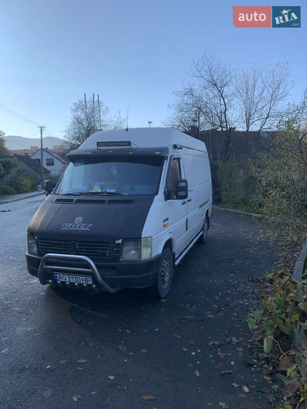 Грузовой фургон Volkswagen LT 1999 в Хусте