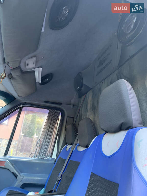 Грузовой фургон Volkswagen LT 1999 в Хусте