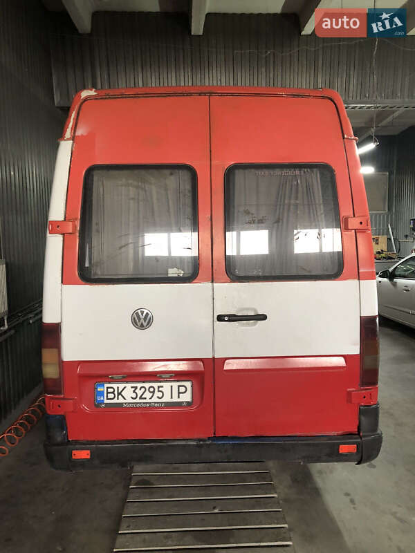 Туристический / Междугородний автобус Volkswagen LT 2001 в Ровно