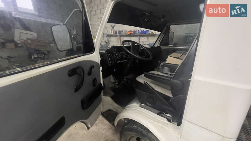 Грузовой фургон Volkswagen LT 1993 в Ярмолинцах