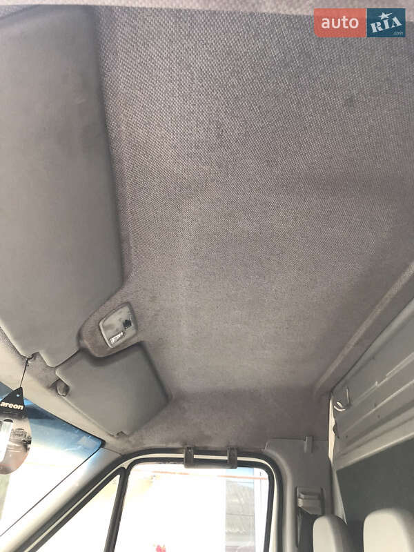 Грузовой фургон Volkswagen LT 2004 в Софиевке