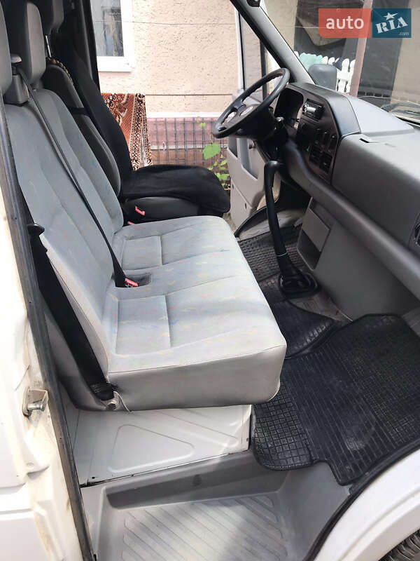 Грузовой фургон Volkswagen LT 2004 в Софиевке