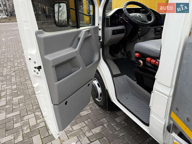 Эвакуатор Volkswagen LT 2006 в Запорожье