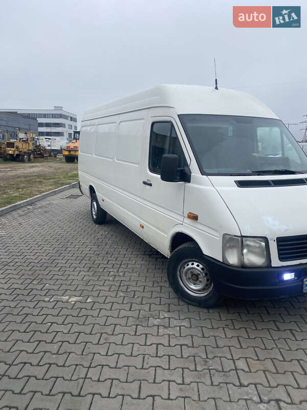 Вантажний фургон Volkswagen LT 2005 в Івано-Франківську