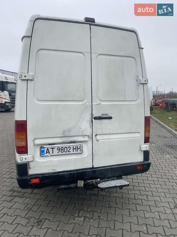 Вантажний фургон Volkswagen LT 2005 в Івано-Франківську