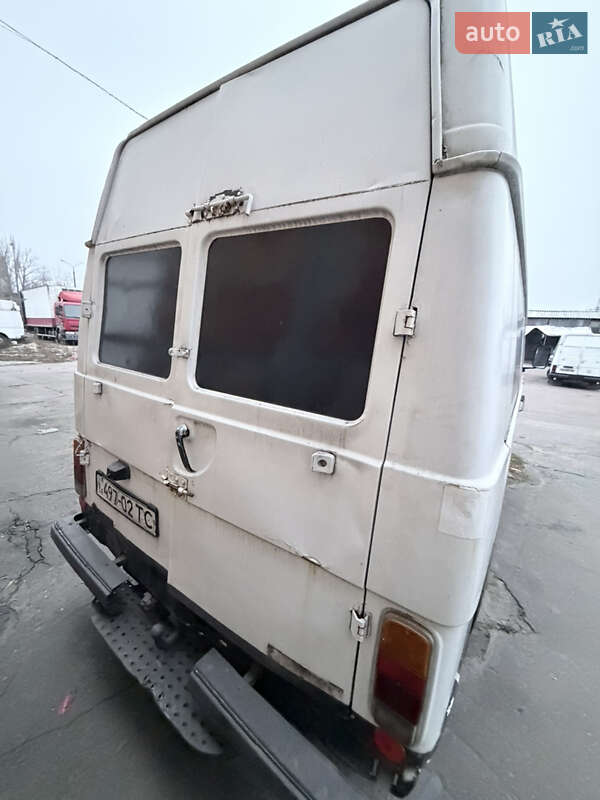 Вантажний фургон Volkswagen LT 1991 в Києві