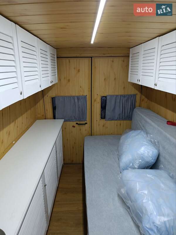 Грузовой фургон Volkswagen LT 1990 в Виннице